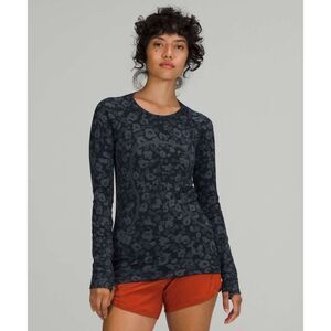 Lululemon Swiftly Tech Long Sleeve 2.0 Dappled Floral True Navy Top Women's 4